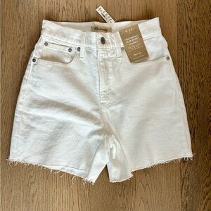 Madewell NWT Women's “the perfect short” White Denim Shorts size 25